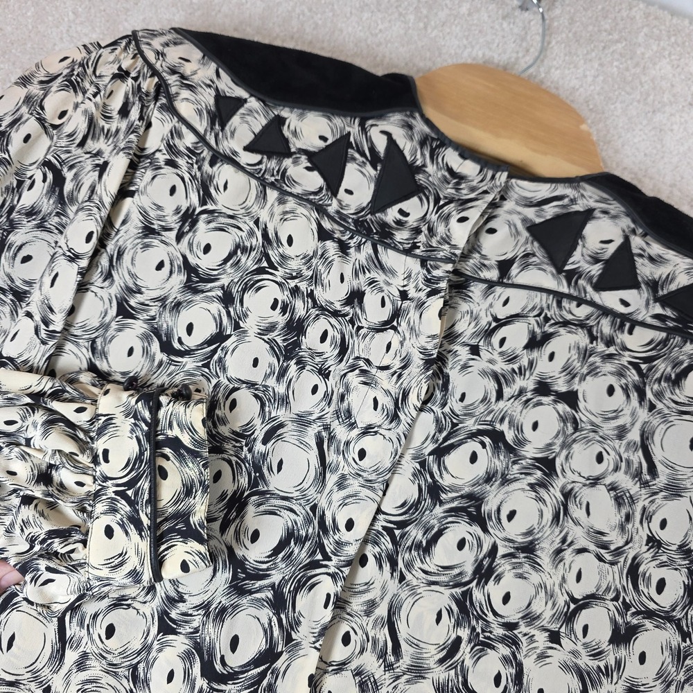 Bellino Paris Mode Blouse Top Womens 14 White Black Abstract Long Sleeve Vintage